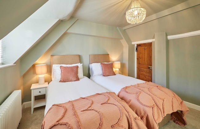 Host Stay Dalton House - Photo 18