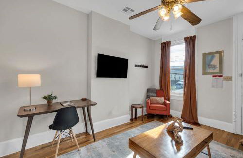 Victorian Shotgun 10 min to FQ Jazz Fest Ready - Foto 15