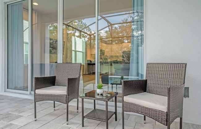 Modern 4BR Family Home With Private Pool - Photo 21