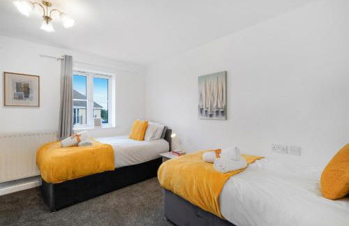 3 BR 6 Beds 3 Bath Garden Parking Heathrow 15 min Windsor & Legoland - Foto 2