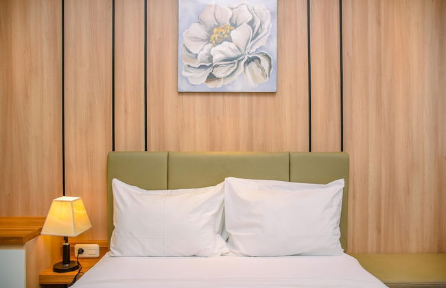 Nice And Cozy Studio At Evenciio Apartment - Foto 1