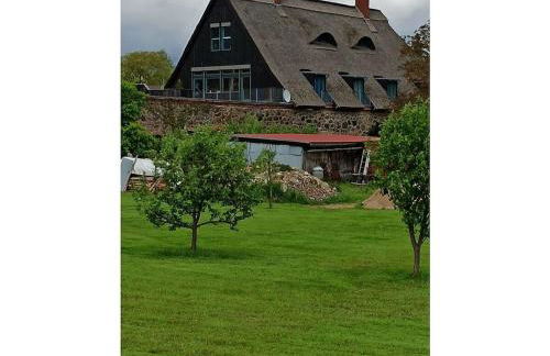 Holiday home for 16 people in Sietow - Foto 1