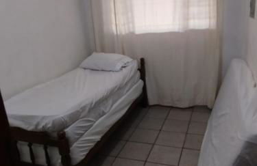 Casa com piscina, área gourmet, Ar condicionado - Foto 2