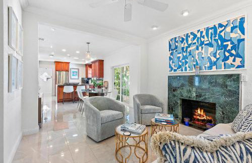 The White Flamingo - Tropical Pool Escape with Guest Cabana - Foto 4