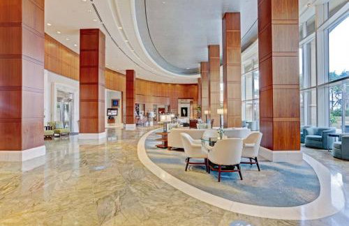 2B Beachfront condo! Pool! Games! 15 mins to PBI! - Foto 35