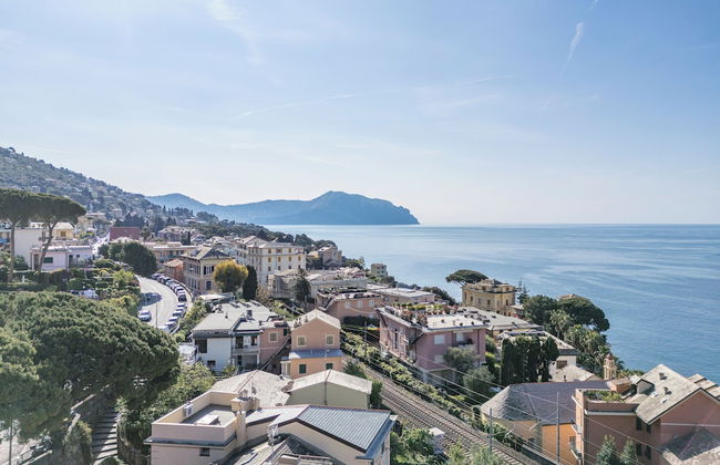 Central Design Flat With Parking - Foto 14