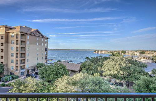 Waterfront Condo for 4 with Resort Pool & Lake View - Foto 4