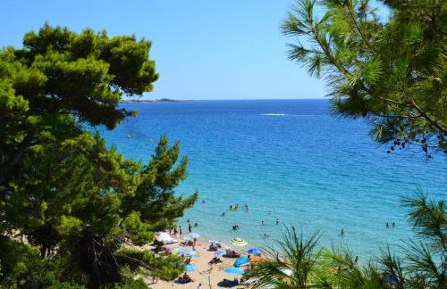 Spacious 1 bedroom apartment 2 km to Pessada beach - Photo 32