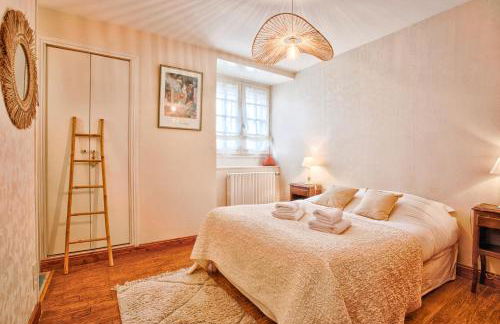 La Maison Fabane - Hypercentre de Carentan - Foto 1