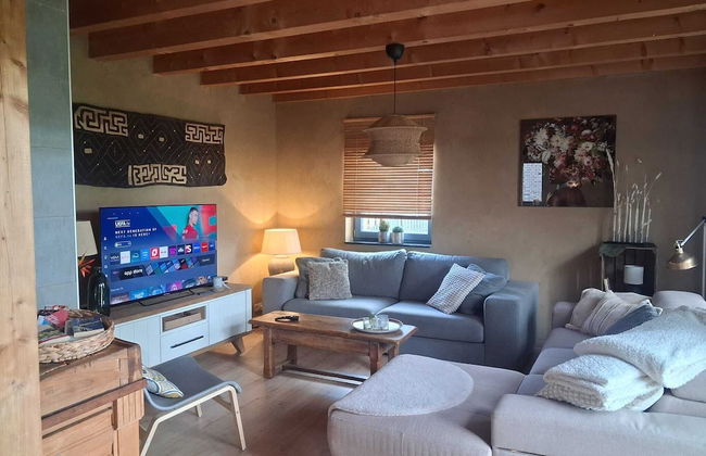 Beautiful Charming Wooden House - Foto 13