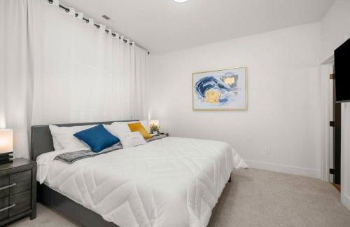 Updated Family Friendly Hillyard Gem NEW HOT TUB! - Foto 23