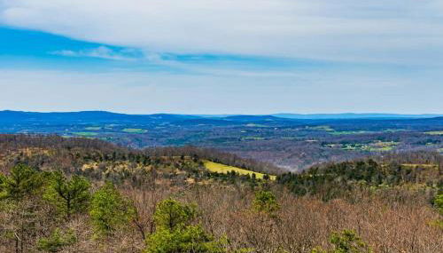 Mountaintop Views, Hot Tub, Deck, Fire Pit & WiFi - Foto 5