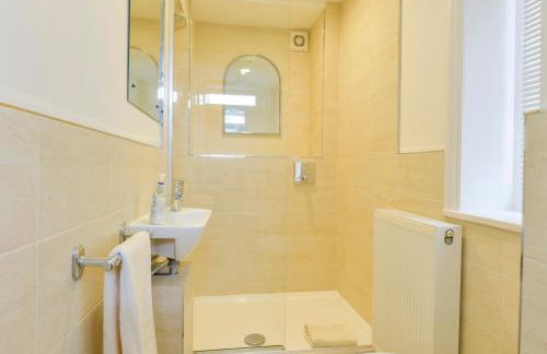 4 Coastguards Cottage - Foto 13