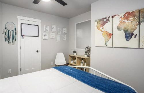 Beautiful 3 Bedroom Private home with easy access - Foto 21