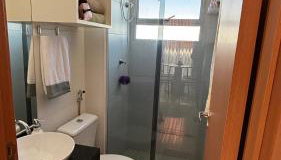 APTO 2 quatos 2 ar-condicionados e bem localizado - Foto 4