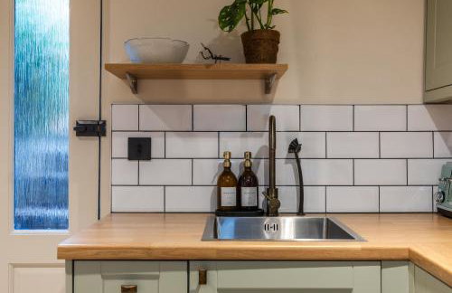 Cosy Garden Flat with work space near Clifton - Foto 13