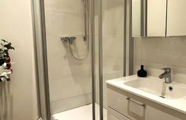 Loft directly next to Oktoberfest and downtown - Photo 16