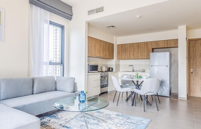 Elite LUX Holiday Homes - Upscale Stylish 2BR Dubai Hills - Foto 2