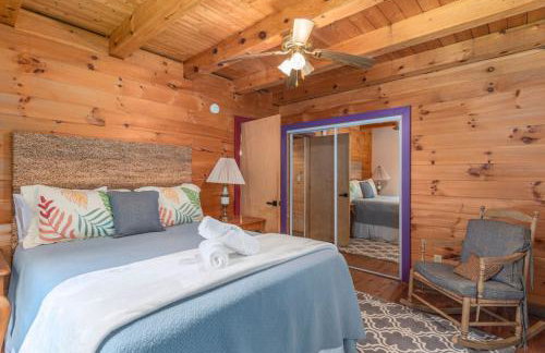 Secluded Cabin with Quality Furnishing and Hot Tub - Foto 25