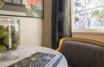 The Magnolia Retreat in Historic Savannah 1BR - Foto 18