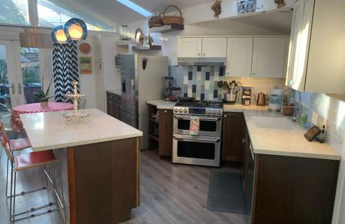 Aptos Beach Retreat Hot Tub & 5 Min Walk to Sand - Photo 17