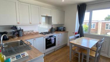 Beau - Brambles Chine, Colwell Bay - 5 star WiFi - Short walk to The Hut and beach - 1 night stays available - Ferry offers - Foto 3