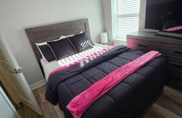 Cozy & Near Downtown & Hyde Park - Foto 7