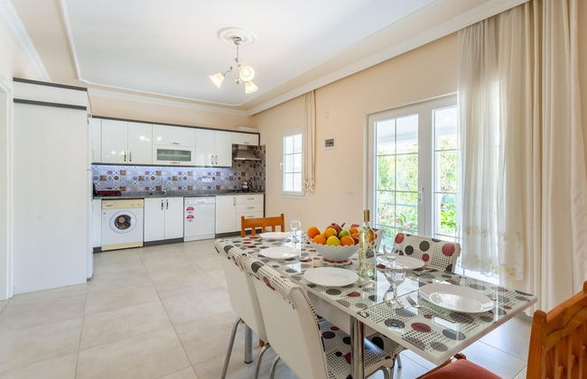 Villa Duman 3 Large Private Pool A C Wifi Car Not Required - 3166 - Foto 40