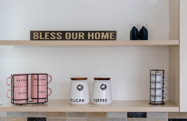 Modern Apt With free parking and AC 3brs - Foto 27