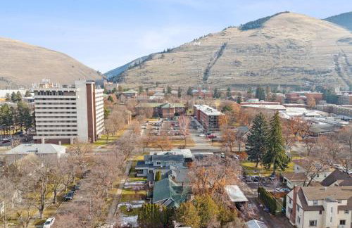 The Ultimate Griz Fan House- University District - Foto 45