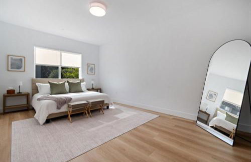 Luxurious 2BR Apartment in heart of Silicon Valley - Photo 4