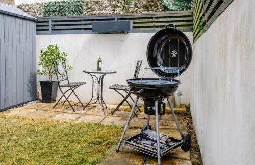 Modern Hove Home close to Brighton Beach with FREE PARKING - Foto 8