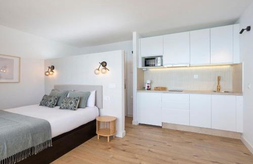 Mimosas & Sea Views by ELE Apartments - Photo 11