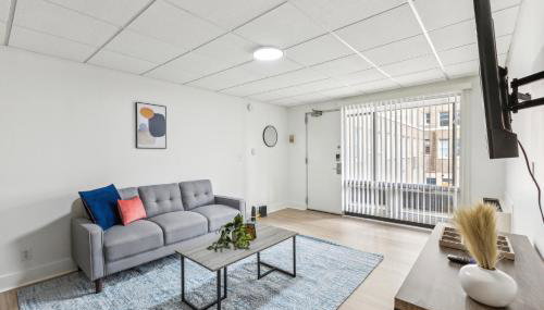 East 116 I Corporate 1Bd Suite in Rochester I Gym - Foto 3