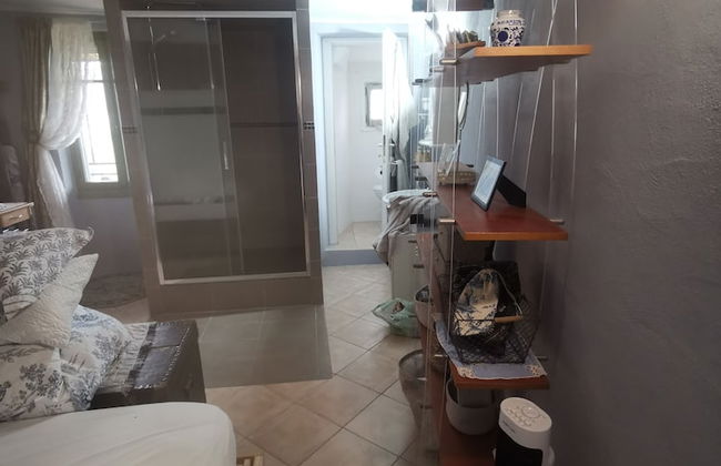 Cozy Mountain Apartment Retreat in Bajardo - Foto 3