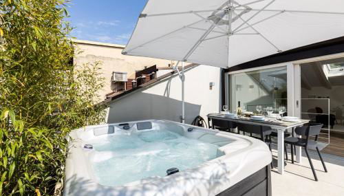 *Villa Olivo*with private terrace & Jacuzzi + 3bedrooms - Foto 2