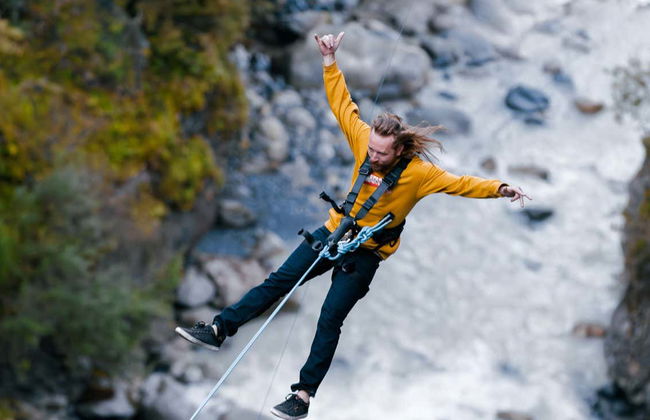 Saut à l'élastique dans le canyon du Glacier - Photo 9