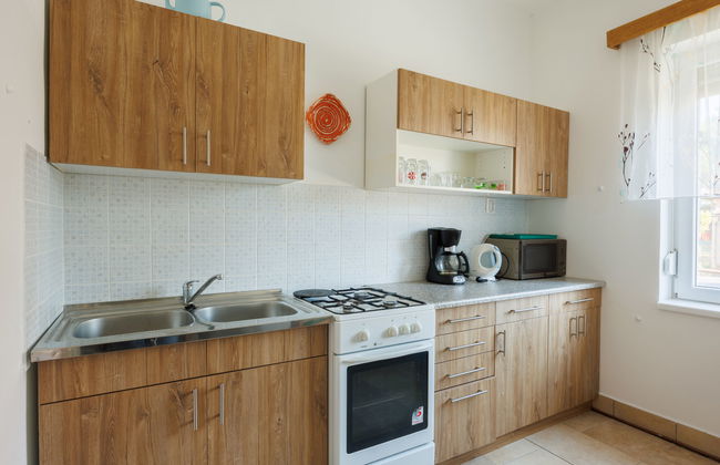 3 bedroom House in Balatonfenyves with garden and terrace - Photo 4