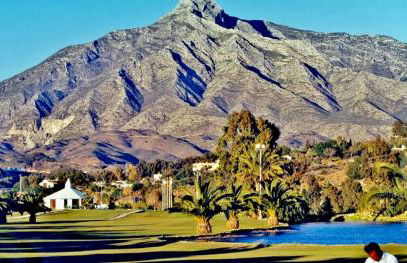 off line Deluxe 2 bedroom Golf Apartment Puerto Banus Marbella 12 Minutes Away by G00gIeMaps - Photo 30