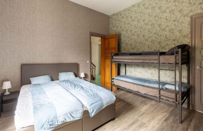 Beautiful Holiday Home in Dinant With Garden - Photo 7