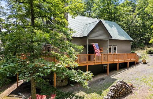 Rustic A-Frame Chalet with Hot Tub & Scenic Views in Mount Jackson, Virginia - Photo 3