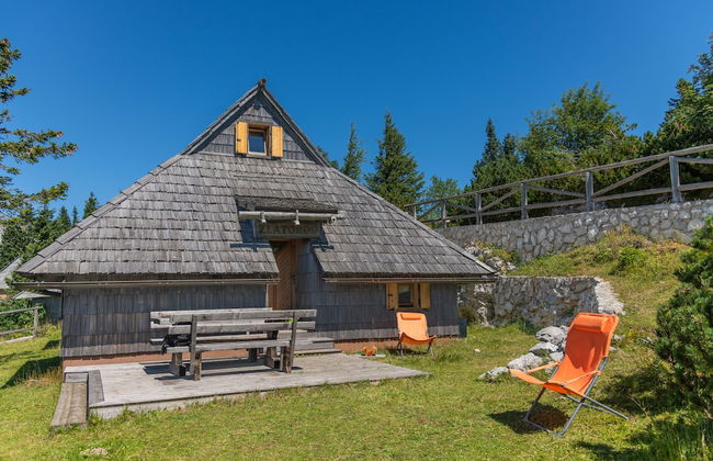 Koča Zlatorog - Velika planina - Foto 7