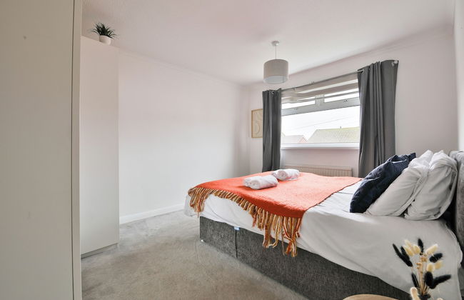 3 Bed House with Private Parking - Foto 12