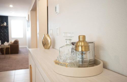 Modern Spacious 6BR Villa with Game Loft 5 Min to Strip, Stadium & Shopping! - Foto 28