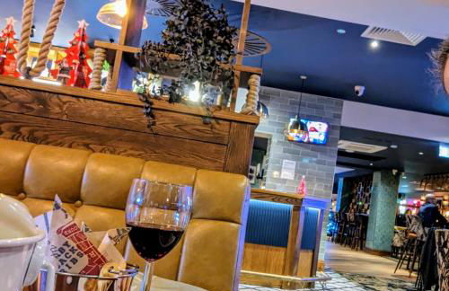 2Bedroom Comfy & Cosy family loving Home - Foto 6