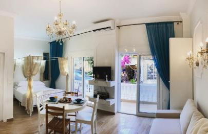 Villa Ulyana Sarti - Ancient Greece in Center - Foto 31