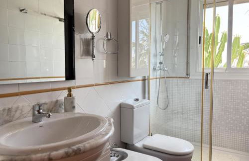 Charming Catalan Villa with Pool & Views - Foto 20