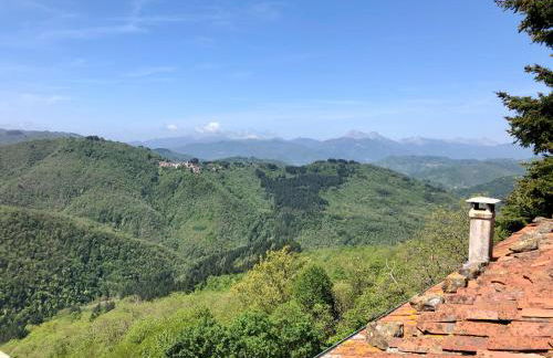 Home Holidays Crasciana, con terrazza vista sulle Alpi Apuane. - Foto 20