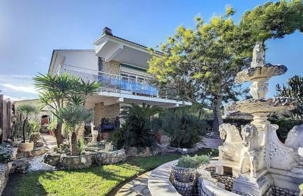 Catalunya Casas Superb Traditional Elegance walking distance to beach - Foto 7