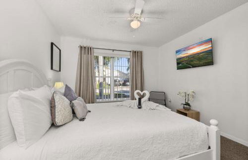 Single Story Villa with Pool Views and Family Fun - Foto 36